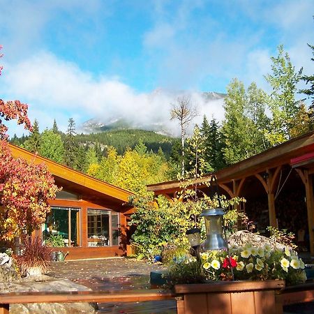 غولدن Kapristo Lodge المظهر الخارجي الصورة